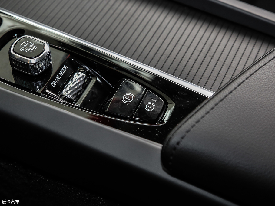 2019֠XC60 T4 ݰ (gu)V