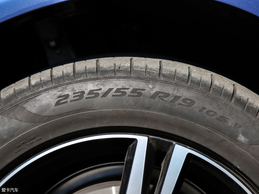 2019֠XC60 T5 (q)\Ӱ V