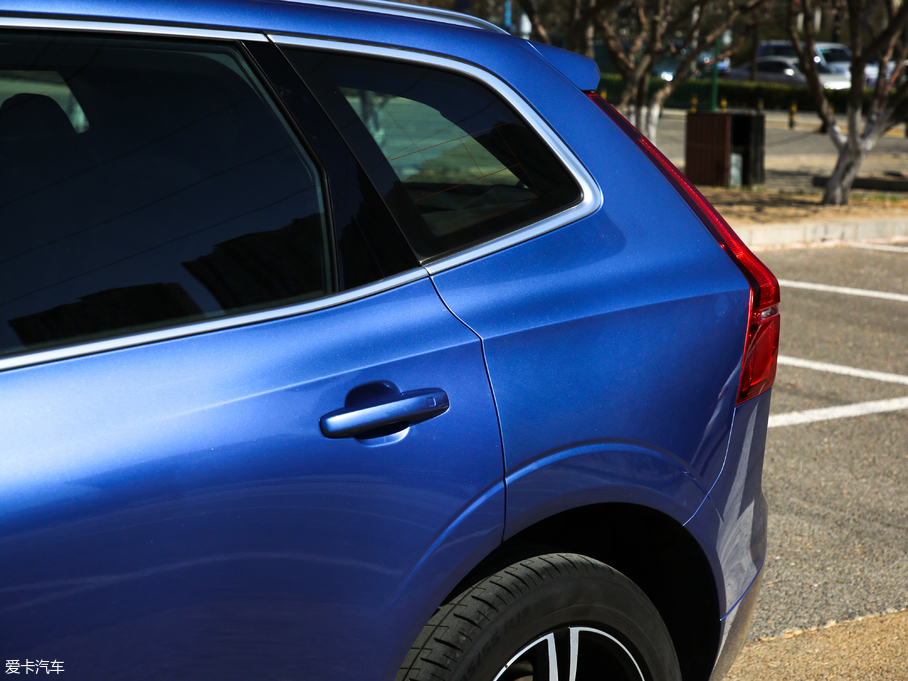 2019֠XC60 T5 (q)\Ӱ V