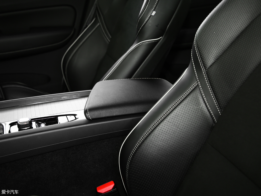 2019���֠���XC60 T5 ��������\�Ӱ� ��V