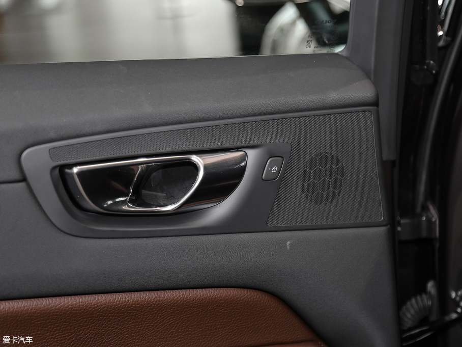 2019֠XC60 T5 (q)ݰ VI