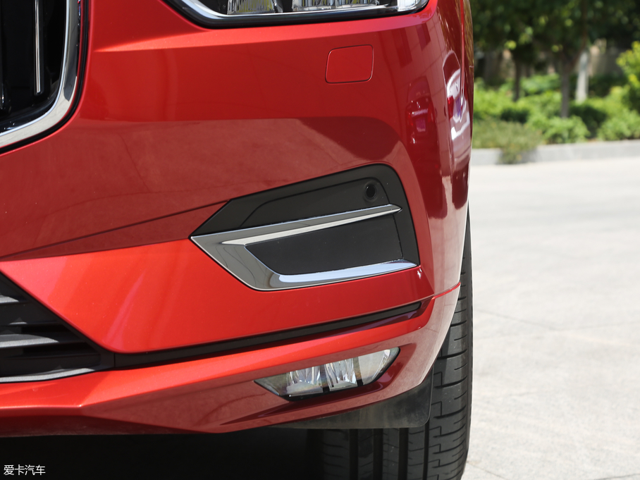 2019֠XC60 T5 źA VI