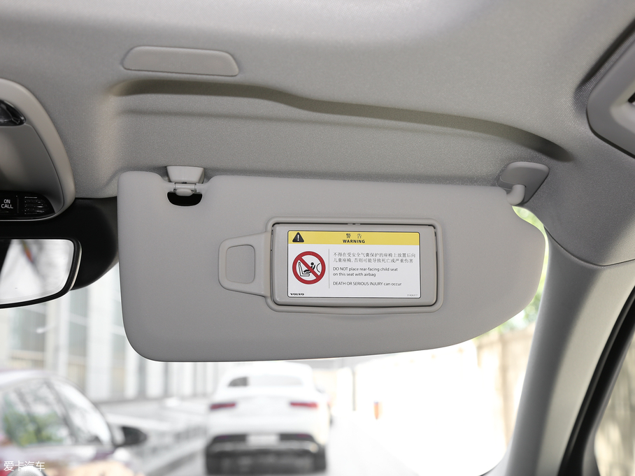 2019֠XC60 T5 źA VI