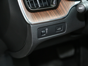 2019T5 (q)źA V п؅^(q)