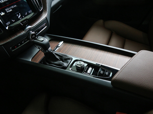 2019T5 (q)źA V п؅^(q)