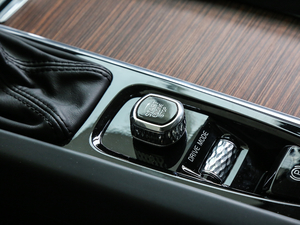 2019T5 (q)źA V п؅^(q)