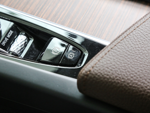 2019T5 (q)źA V п؅^(q)