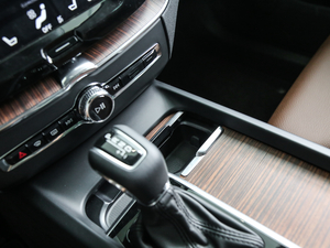 2019T5 (q)źA V п؅^(q)