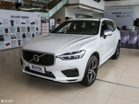2019֠XC60 