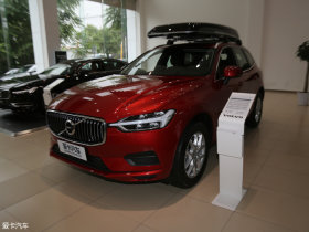 2019֠XC60 