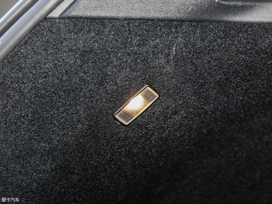 2019֠XC60Դ T8 E\Ӱ V