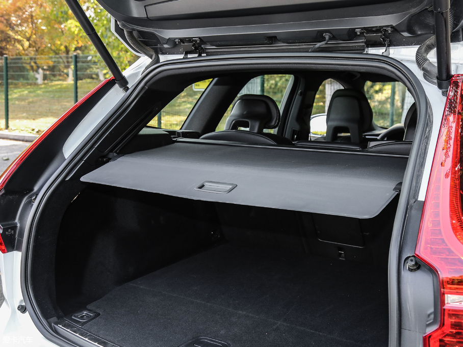 2019֠XC60Դ T8 E\Ӱ V