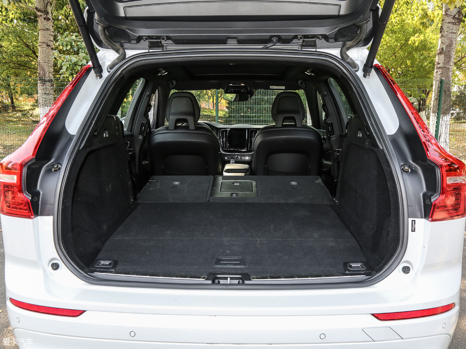 2019֠XC60Դ T8 E\Ӱ V