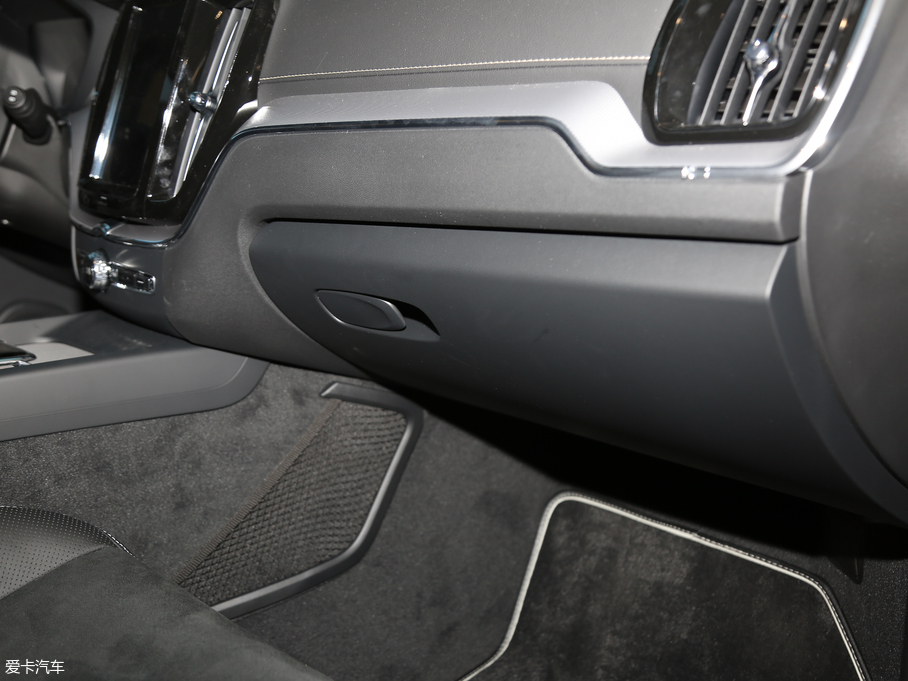 2019֠XC60Դ T8 E\Ӱ VI