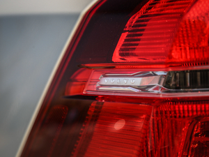 2019T8 E(q)(dng)\(yn)(dng) V (x)(ji)^