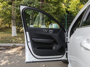 2019T8 E(q)\Ӱ V {λ܇T