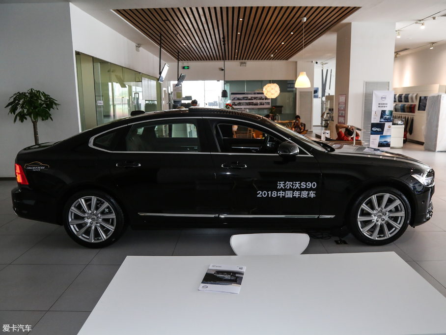 2019֠S90 T5 
