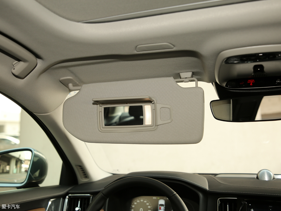 2019֠S90Դ T8 E Ű V