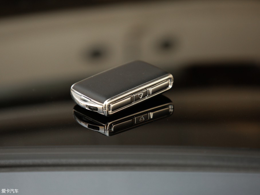 2019֠S90Դ T8 E Ű V