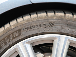 2019T8 E(q) Ű V ݆̥ߴ