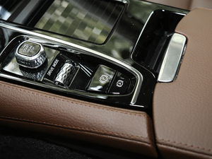 2019T8 E Ű VI v܇Ƅ