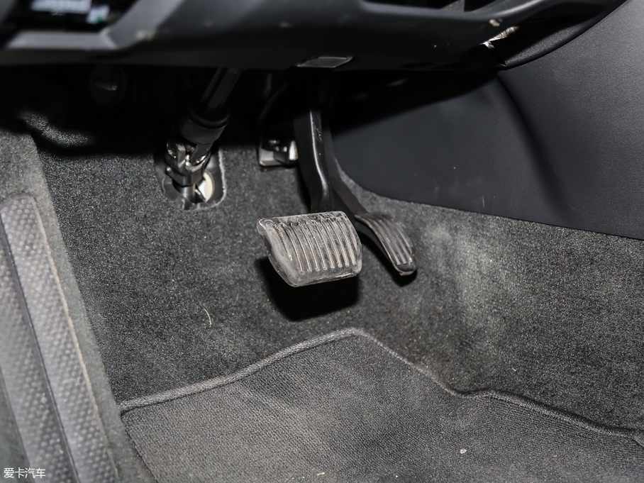 2019���֠���S60 L 2.0T T5 ���S��