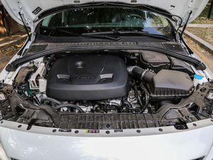 2019L 2.0T T5 S lәC