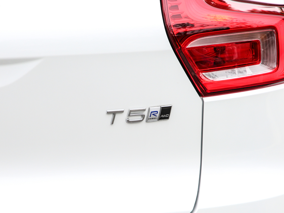 2020֠XC40 T5 (q) \Ӱ