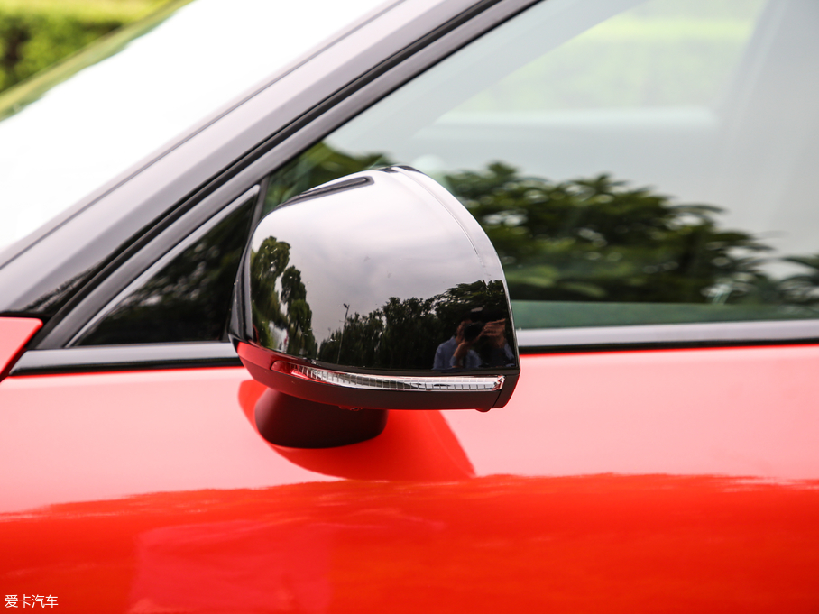 2020֠XC40 T4 (q) \Ӱ