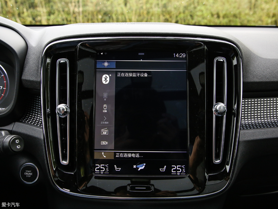 2020֠XC40 T4 (q) \Ӱ