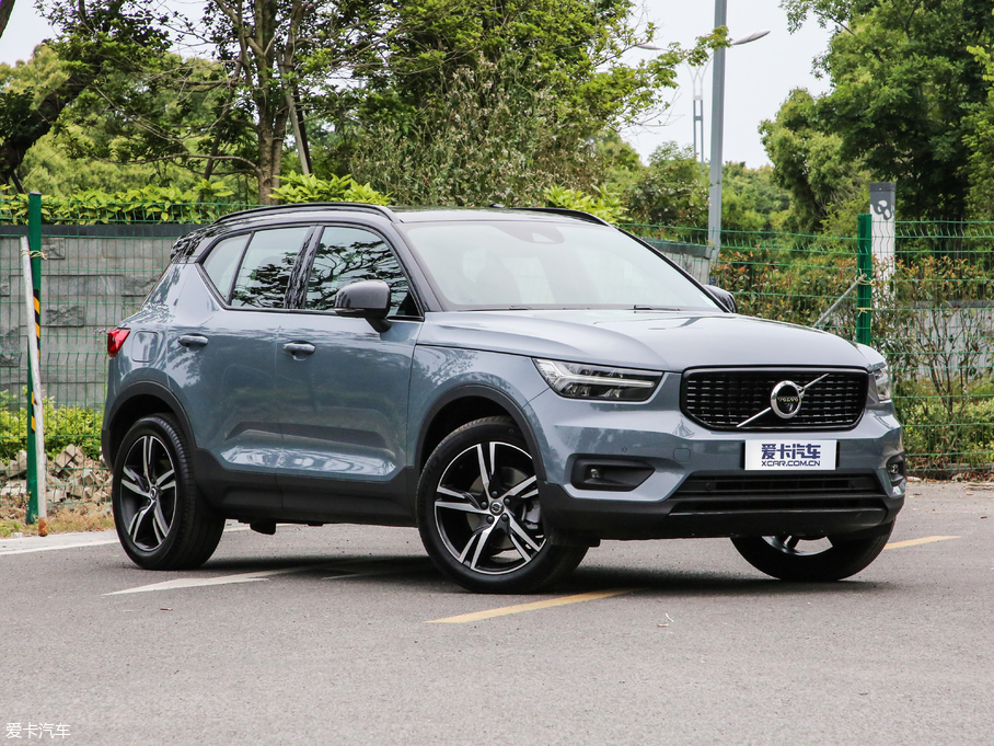 2020ֶXC40 T4 װ