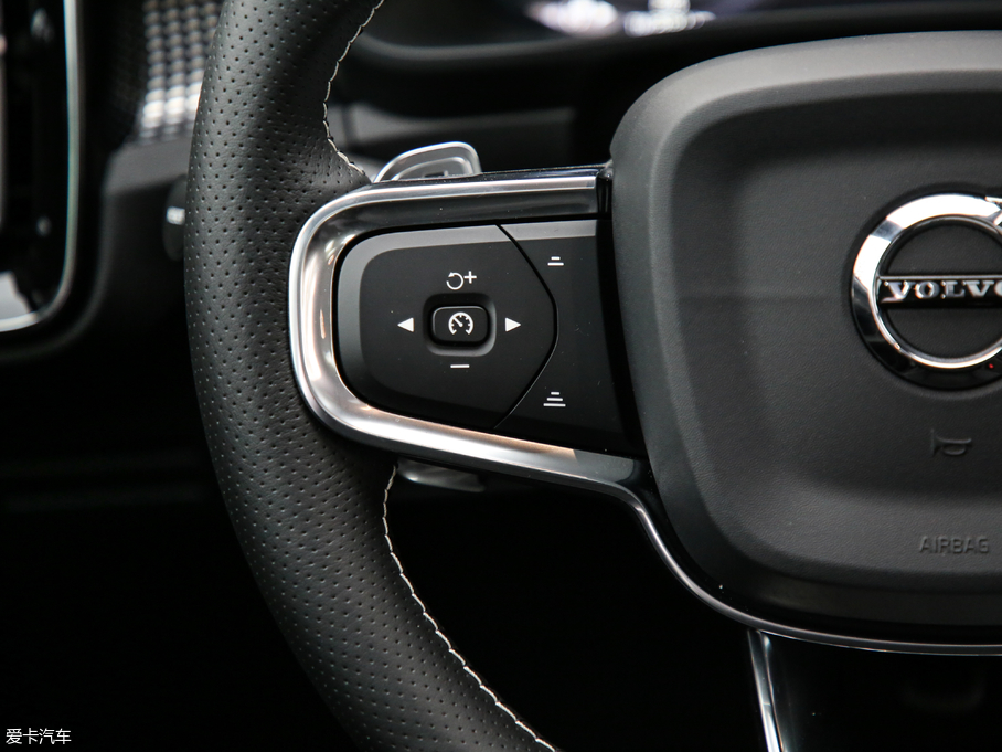2020֠XC40 T4 ԇb܇