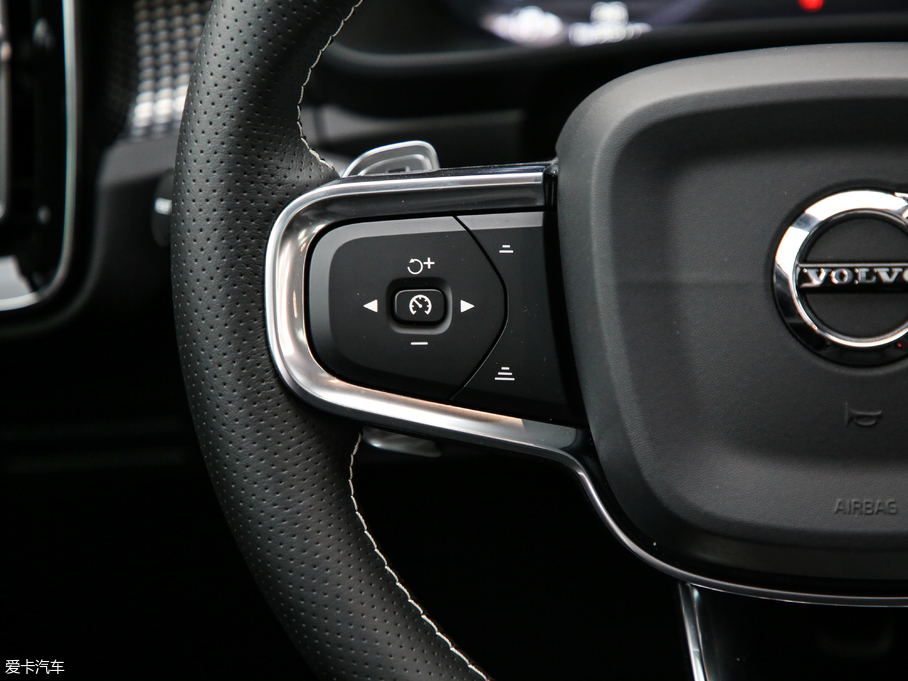 2020֠XC40 T4 ԇb܇