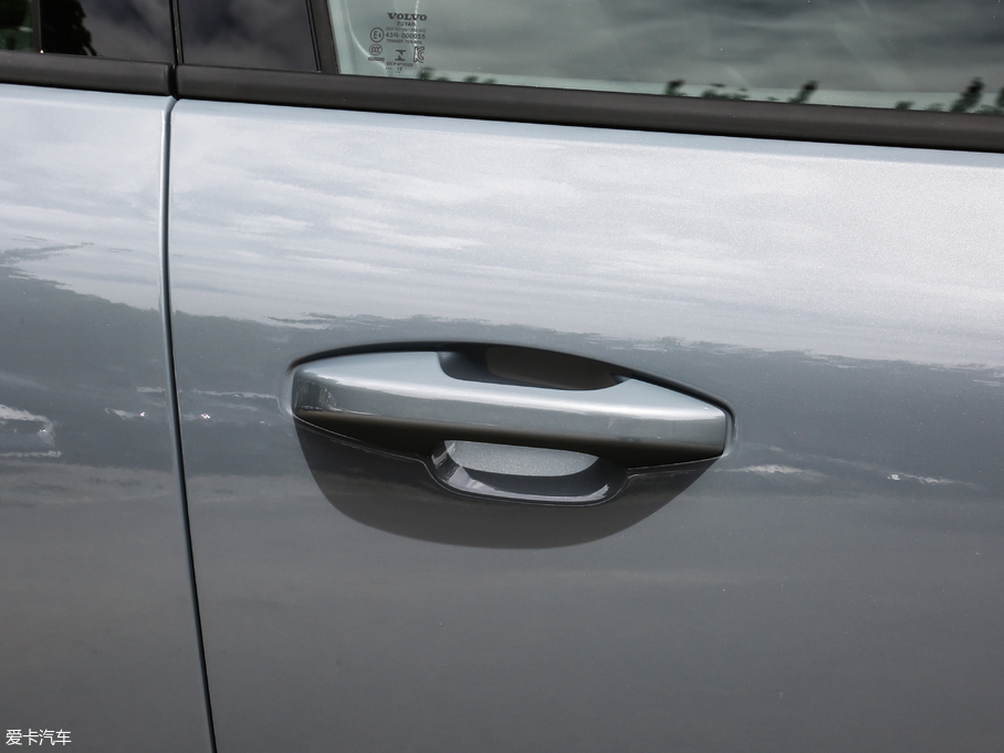 2020֠XC40 T3 Еr(sh)а