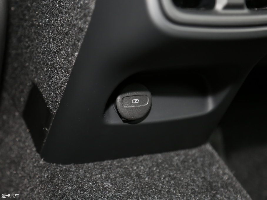 2020֠XC40 T3 Еr(sh)а