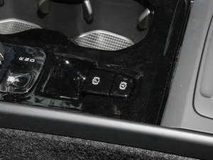 2020T4 (q) h(yun)\(yn)(dng) v܇(ch)Ƅ(dng)