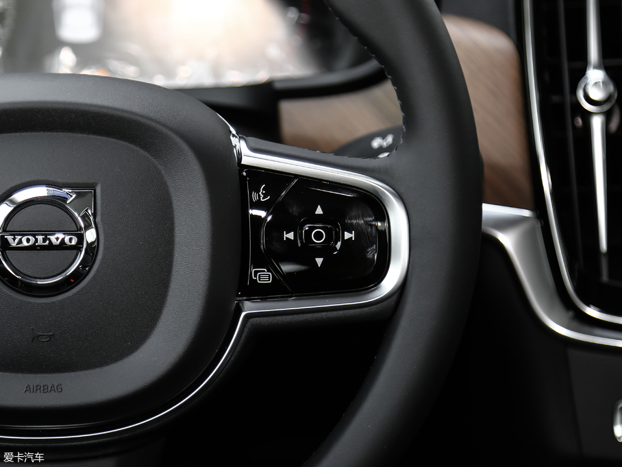 2020���֠���S90 T5 ���ݺ��A��