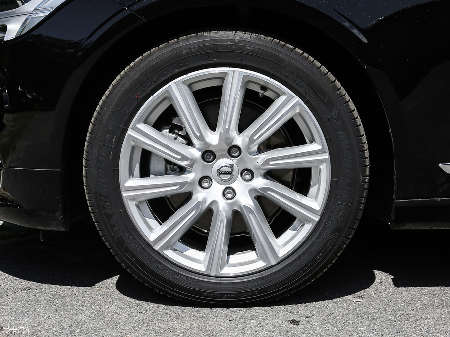 2020���֠���S90 T4 ���к��A��