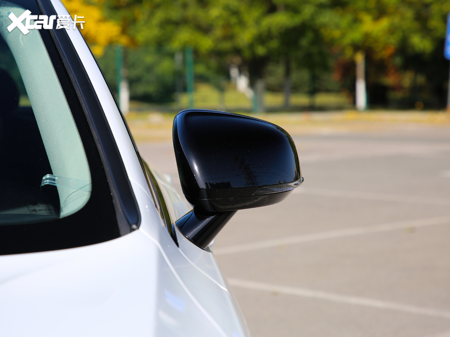 2020���֠���S90 T5 �����\�Ӱ�