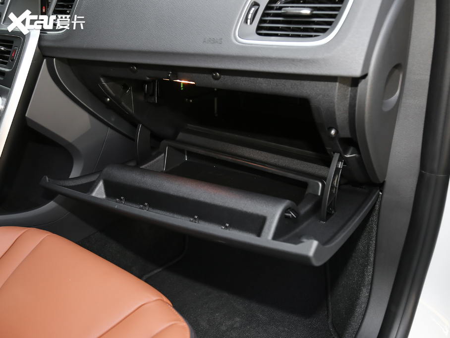 2019֠S60 L Ŀ 2.0T T5 SӢ