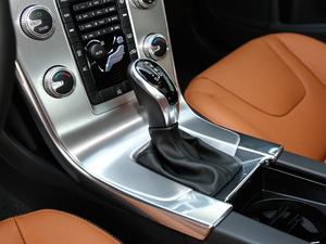 2019L Ŀ 2.0T T5 MMA QU