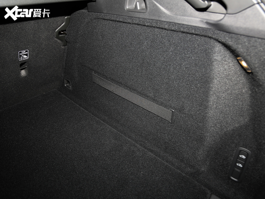 2020֠XC60 T5 (q)h(yun)\(yn)Ӱ