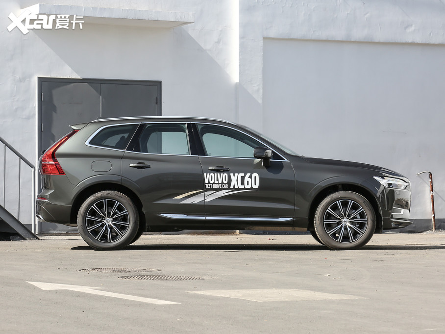 智雅豪华版  2020款沃尔沃xc60 t5 四驱智雅豪华版 t5 四驱智远运动版