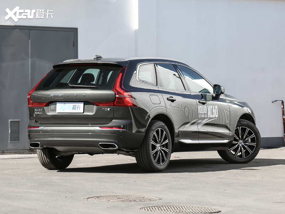 2020֠XC60 T5 źA