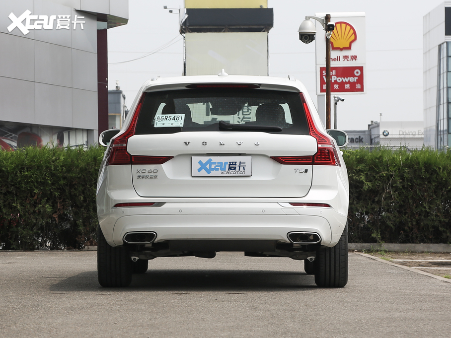 2020֠XC60 T5 (q)źA