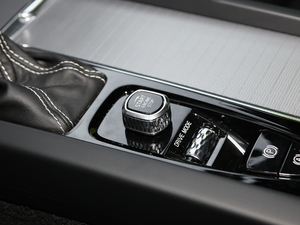 2020T5 (q)h\Ӱ п؅^(q)