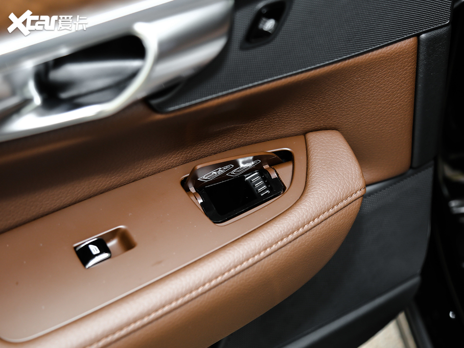 2020֠S90Դ T8 E ݺA