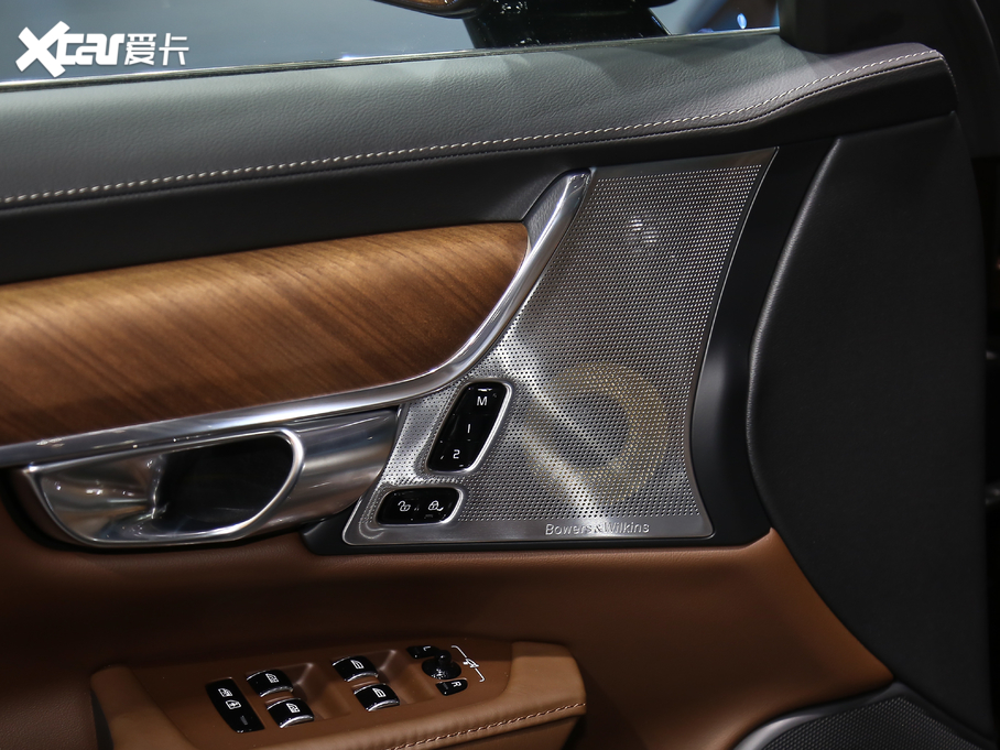 2020֠S90Դ T8 E(q) źA