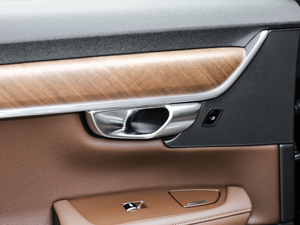 2020T8 E(q)(dng) ݺA g