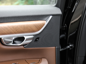 2020T8 E(q)(dng) ݺA g